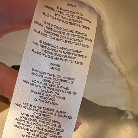 NWT DKNY Women's White Hooded Scuba Puffer Coat Size Medium - Picture 7 of 7